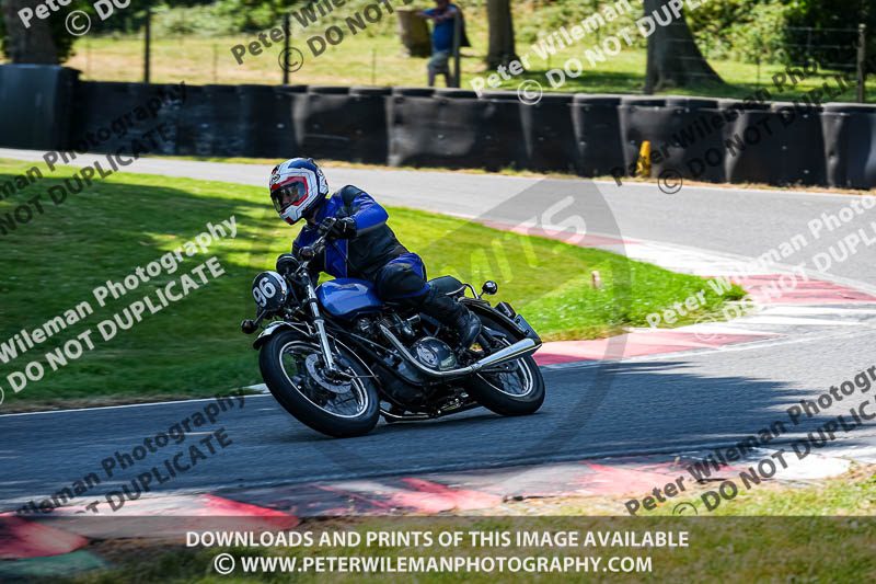 cadwell park;cadwell park photographs;cadwell trackday photographs;enduro digital images;event digital images;eventdigitalimages;peter wileman photography;racing digital images;trackday digital images;trackday photos